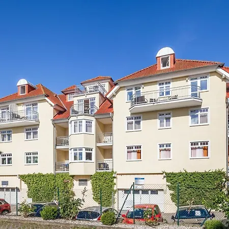 Hanse 320 Apartment